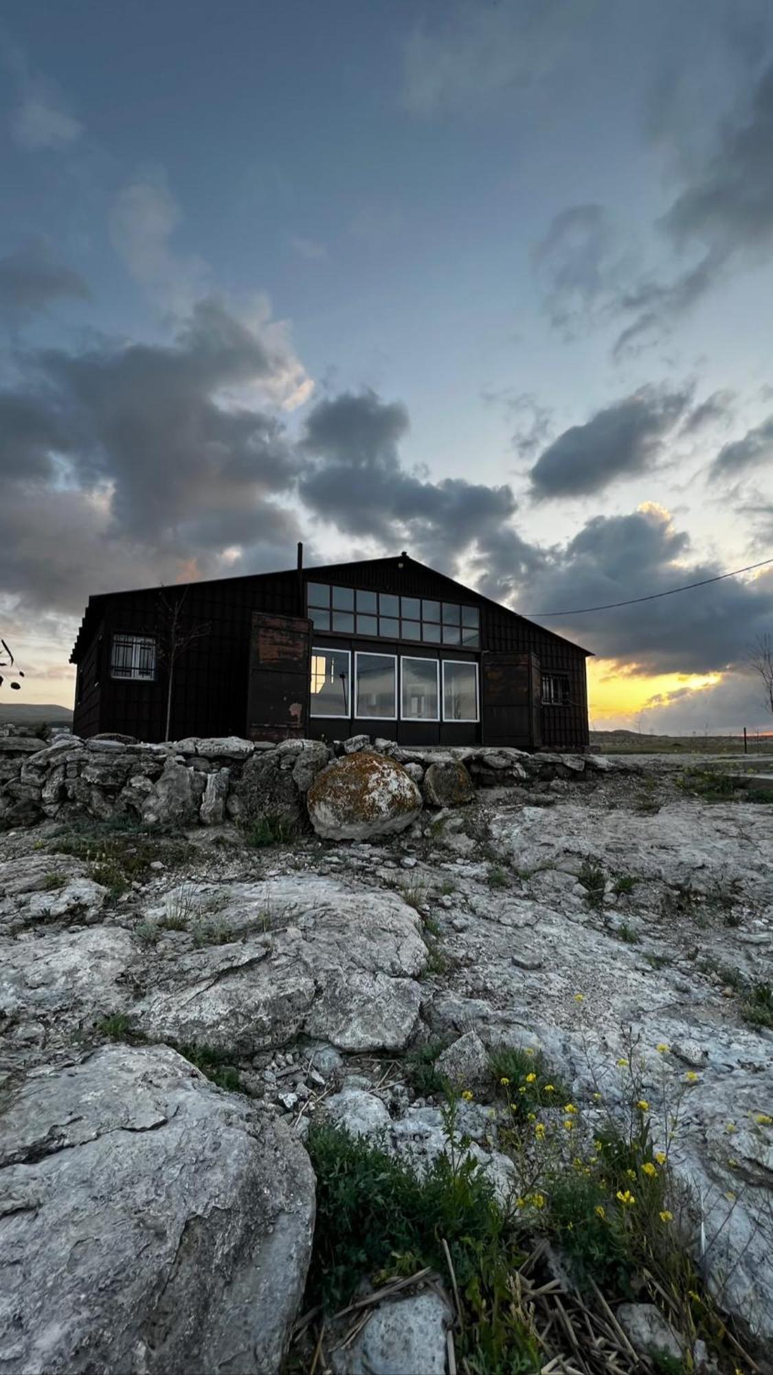 Sevan - Tsovazard Beach House Hotell Exteriör bild